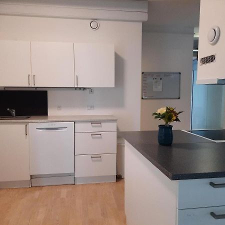 Private Room In A Shared Apartment 오덴세 외부 사진