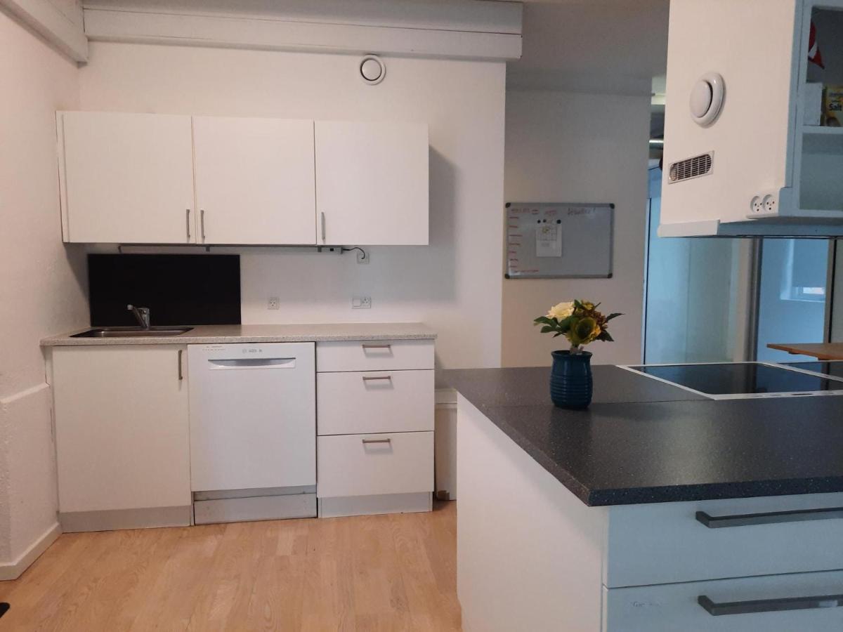 Private Room In A Shared Apartment 오덴세 외부 사진